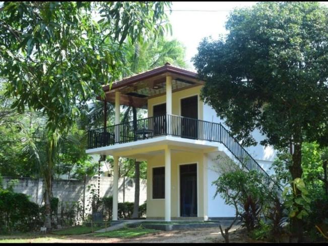 Blue Point Rest Hotel Tangalle Eksteriør billede