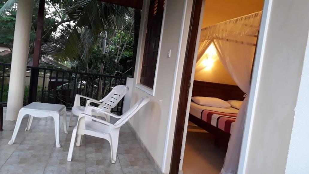 Blue Point Rest Hotel Tangalle Eksteriør billede