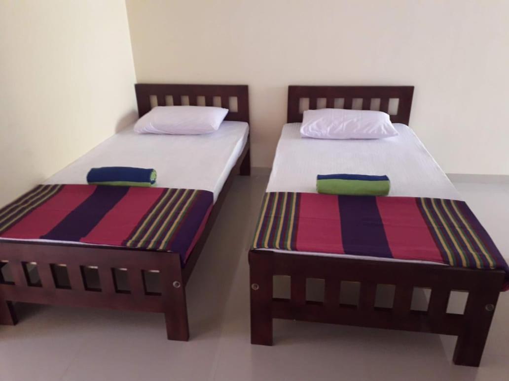 Blue Point Rest Hotel Tangalle Eksteriør billede